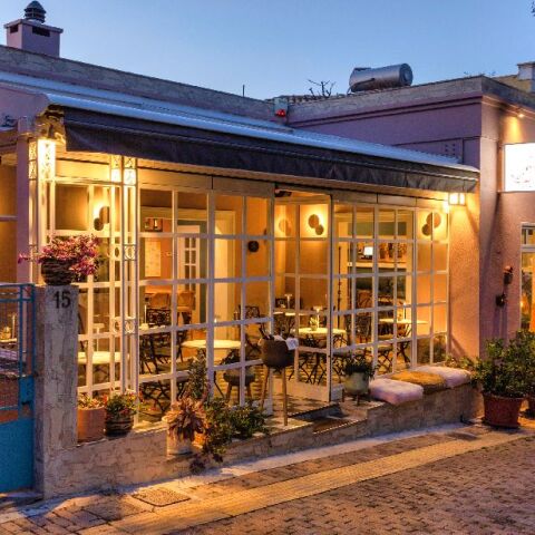 Ληνοβάτης, wine bistrot στην Κηφισιά