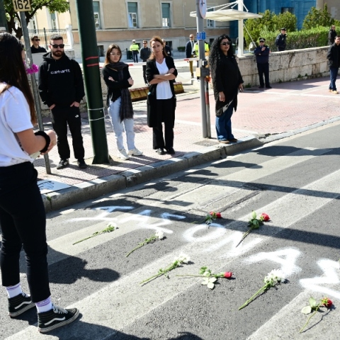 Τροχαίο στην Βουλή: Την ενοχή του αστυνομικού για τον θάνατο του Ιάσονα ζήτησε ο εισαγγελέας 