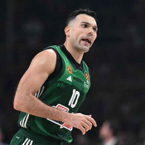 Ο Κώστας Σλούκας