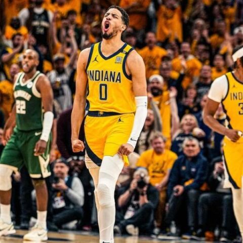 NBA: Ιντιάν Πέϊσερς - Μιλγουόκι Μπακς 121-118: Προβάδισμα για τους Πέισερς στα play offs της Ανατολικής Περιφέρειας.