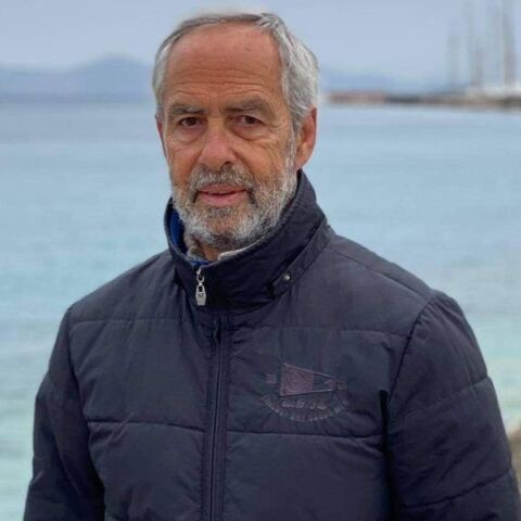 Στράτος Σεφτελής: Πέθανε ο γνωστός αθλητικογράφος σε ηλικία 68 ετών - Εργάστηκε επί δεκαετίες σε τηλεόραση και εφημερίδες - Η ανάρτηση του αδελφού του. 