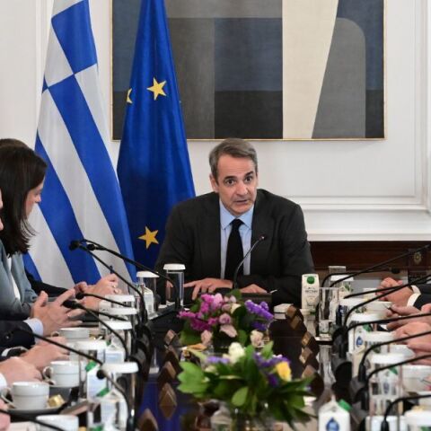 Η ατζέντα του Υπουργικού Συμβουλίου που συνεδριάζει τη Δευτέρα υπό τον πρωθυπουργό στο Μέγαρο Μαξίμου - Παρουσίαση σημαντικών νομοσχεδίων.