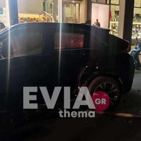 Χαλκίδα: Σοβαρό τροχαίο με 4 τραυματίες