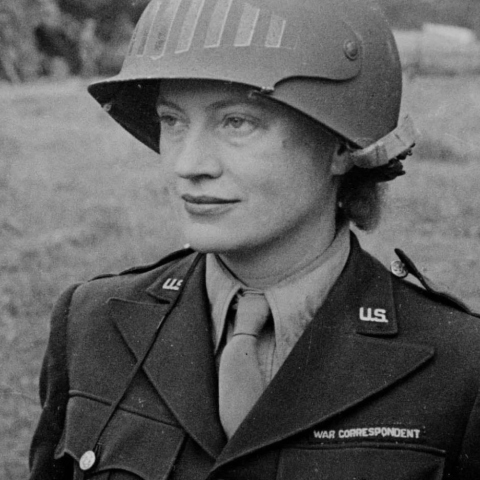 Η Λι Μίλερ ως πολεμική ανταποκρίτρια, στη Νορμανδία το 1944