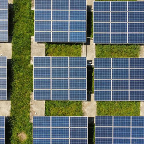 Στήριξη ενεργειακών κοινοτήτων στις λιγνιτικές περιοχές