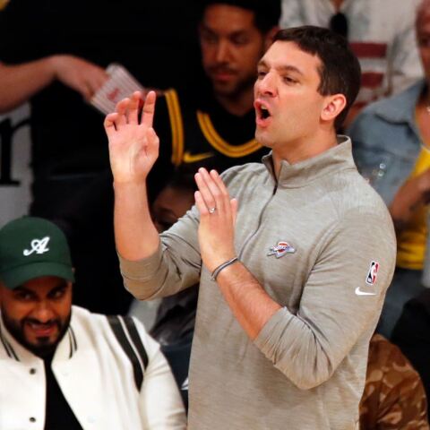 Ο προπονητής των Θάντερ, Μαρκ Νταϊνό