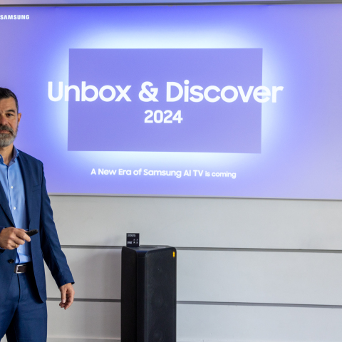 samsung_-_unbox_discover_-_giorgos_tsaousis