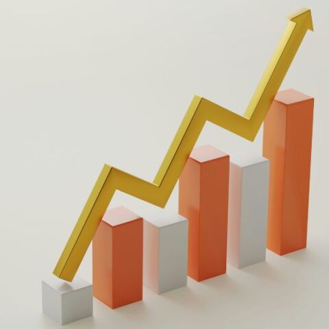 Πρόγραμμα Σταθερότητας: Κατατέθηκε στην Κομισιόν - Ανάπτυξη 2,5% φέτος - Οι δημοσιονομικές προβλέπεις για το 2024 και το 2025.