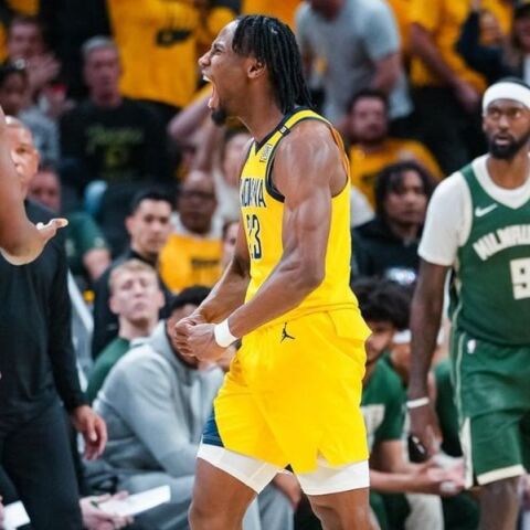 ΝΒΑ: Οι Ιντιάνα Πέισερς απέκλεισαν τους Μιλγουόκι Μπακς από τα play off - Απών ξανά ο τραυματίας Γιάννης Αντετοκούνμπο.