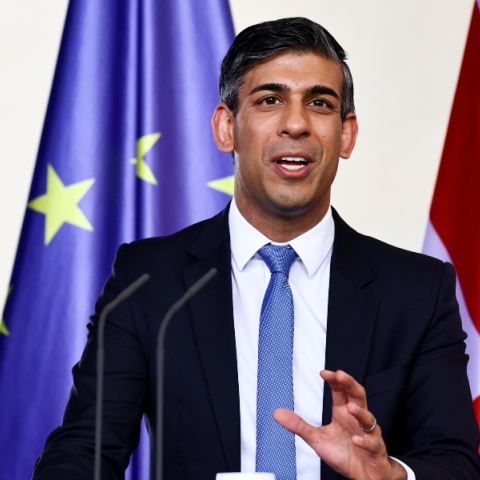 Βρετανία: Πρώτη μεγάλη νίκη Εργατικών έναντι Συντηρητικών