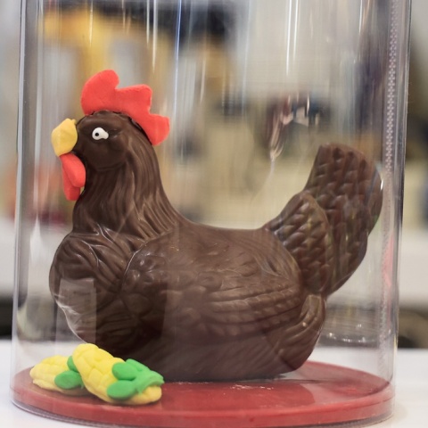 Σοκολατένιο αυγό σε κατάστημα