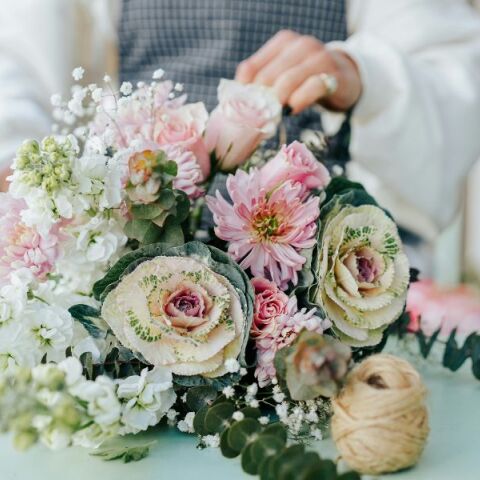 Ποιοι γιορτάζουν σήμερα 7 Μαΐου 2024. Το εορτολόγιο της Athens Voice σου τους θυμίζει. Μην ξεχάσεις να τους δώσεις τις καλύτερες ευχές σου!