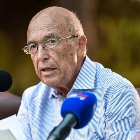 Κώστας Σημίτης: Εξέφρασε τη θλίψη του για την απώλεια του Φοίβου Ιωαννίδη - Η δήλωση του πρώην πρωθυπουργού - «Ήταν ένας ακέραιος πολιτικός».