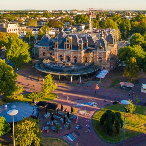 Ολλανδία: Πόλη διαγράφει χρέη δημοτών της από δάνεια