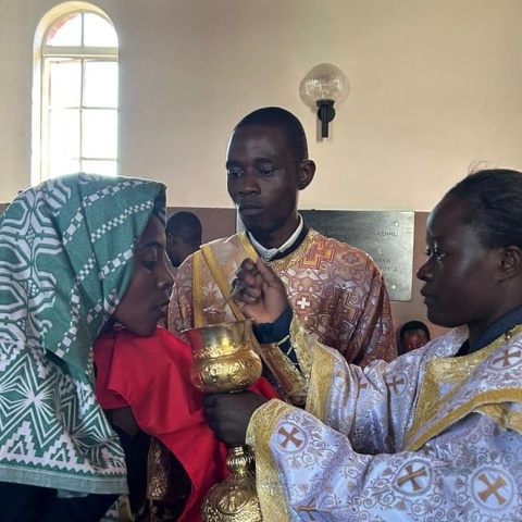 Η διακόνισσα Αγγελική στη Ζιμπάμπουε