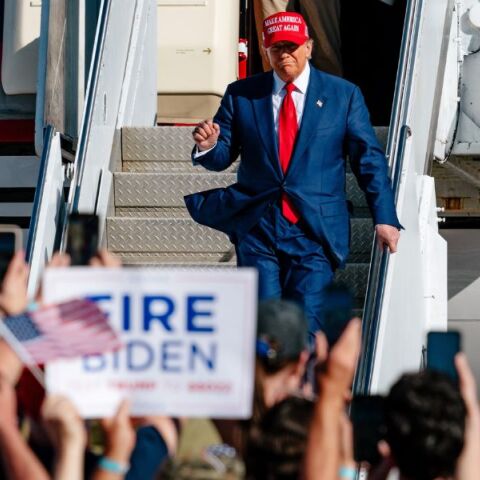 Δίκτυο για τη μεταρρύθμιση στην Ελλάδα και την Ευρώπη - Ο ίσκιος του Τραμπ στις ευρωεκλογές του 2024 - Δελτίο πολιτικής ανάλυσης.