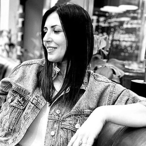 Όλγα Βλαχοπούλου: Διαγνώστηκε με καρκίνο η γνωστή στιχουργός - Στέλνει ηχηρό μήνυμα για την πρόληψη με ανάρτησή της από το νοσοκομείο.