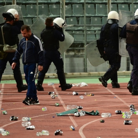 Οι χουλιγκάνοι αλωνίζουν ακόμα