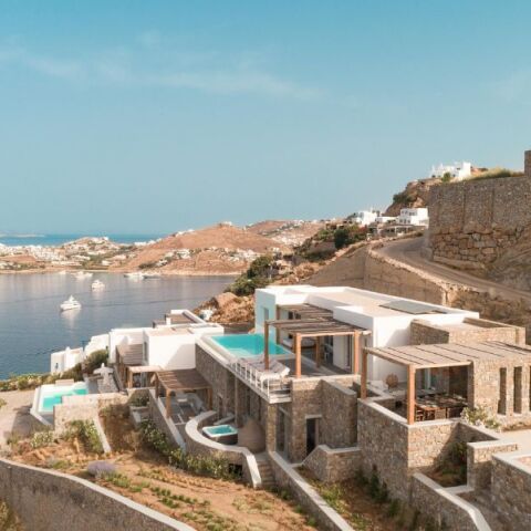 Οίκος Sotheby’s: Η πολυτελής κατοικία Silk Shadow της Μυκόνου σε δημοπρασία στο Λονδίνο - Το ακίνητο-κόσμημα στην παραλία του Αγίου Λαζάρου.