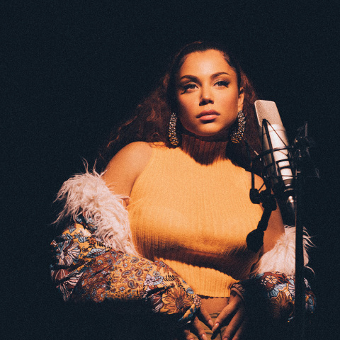 Fresh Voices Sessions by Voice 102,5: Η IRENE στο Γαλλικό Ινστιτούτο Ελλάδος