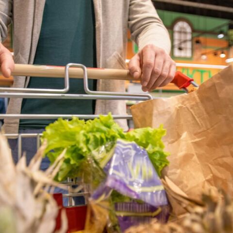 ΙΕΛΚΑ: Πιο φθηνό το μέσο ελληνικό καλάθι προϊόντων σούπερ μάρκετ από Γαλλία, Αγγλία, Ιταλία, Ισπανία, Πορτογαλία, Γερμανία και Ρουμανία