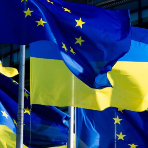 ΕΕ: Πράσινο φως για τη χρήση των κερδών από τα παγωμένα περιουσιακά στοιχεία της Ρωσίας στην Ευρωπαϊκή Ένωση, με σκοπό την υποστήριξη της Ουκρανίας.