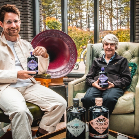 Lesley Gracie και 