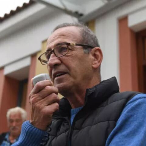 Πέθανε ο Γιώργος Λαμπράκης - «Εφυγε» 61 χρόνια μετά την απόπειρα δολοφονίας του πατέρα του