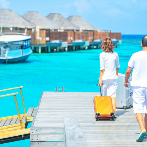 5 must-haves αξεσουάρ για τα καλοκαιρινά σου ταξίδια 