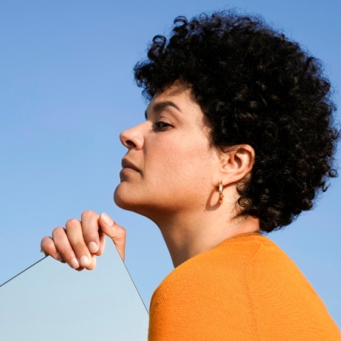 Nana Rashid: Η μουσική είναι ο τόπος όπου μπορούμε να συναντηθούμε