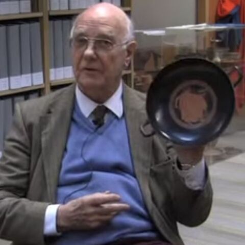 Σερ Τζον Μπόρντμαν: Έφυγε από τη ζωή σε ηλικία 97 ετών ο σπουδαίος Βρετανός αρχαιολόγος και ιστορικός της τέχνης - Η δήλωση της Λίνας Μενδώνη.