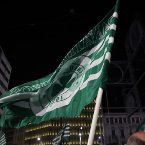 «Πρασίνισε» η Ομόνοια - Ολονύκτιοι πανηγυρισμοί για το 7ο αστέρι του Παναθηναϊκού