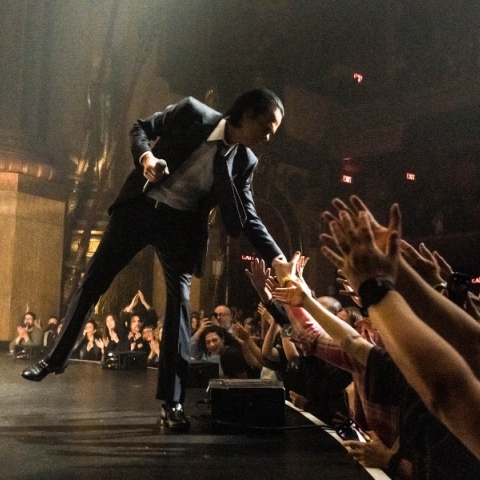 Ο Nick Cave στη σκηνή