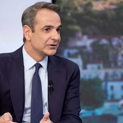 Europa Conference League: Στο πλευρό του Ολυμπιακού ο πολιτικός κόσμος