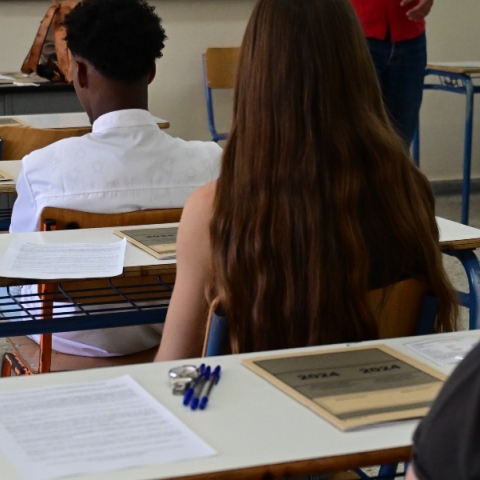 Πανελλήνιες 2024: Τα θέματα της Νεοελληνικής Γλώσσας και Λογοτεχνίας για τα ΓΕΛ