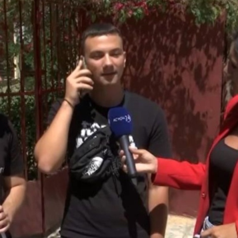 Πανελλήνιες 2024: Μαθητής σχεδόν κοιμήθηκε στις εξετάσεις λόγω Ολυμπιακού