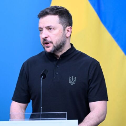 Ζελένσκι: Θέμα χρόνου η χρήση δυτικών όπλων σε πλήγματα στη Ρωσία - Ο Ουκρανός πρόεδρος χαιρετίζει την έγκριση των ΗΠΑ.