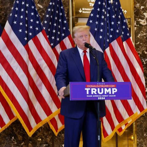 Ντόναλντ Τραμπ: Απέκτησε λογαριασμό στο TikTok - Ο υποψήφιος των Ρεπουμπλικανών προσέλκυσε 3,7 εκατομμύρια ακόλουθους σε λίγες ώρες.