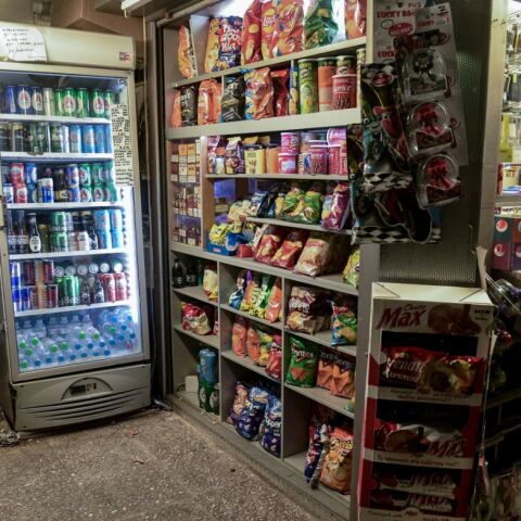 Ληστείες σε δύο περίπτερα σε Νέα Φιλαδέλφεια και Νέα Σμύρνη