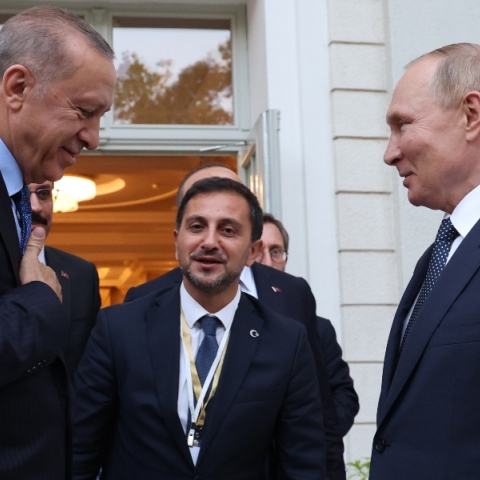Πούτιν: Εκθείασε τον Ερντογάν για το Μεσανατολικό 