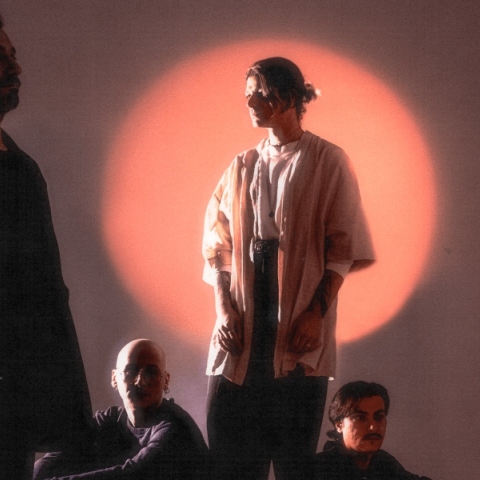 Οι Youth Valley μας καλούν την Παρασκευή 7 Ιουνίου στον Δαναό για ένα οπτικοακουστικό event γεμάτο μουσική, κινηματογραφικά visuals και την ιδιαίτερή τους αισθητική.