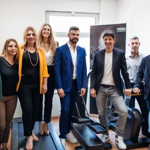 dc5ed87e-7bb3-4bce-841a-faff400aa515