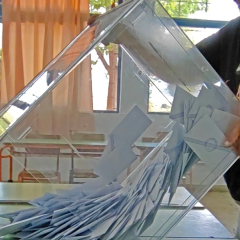 Ευρωεκλογές 2024: Τα αποτελέσματα στην Ελλάδα, το μεγάλο ποσοστό αποχής, η πολιτική στη χώρα.