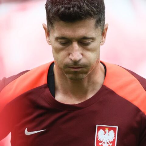 Euro 2024: Ο Ρόμπερτ Λεβαντόφσκι χάνει την πρεμιέρα της Πολωνίας στη διοργάνωση - Τραυματίστηκε σε φιλικό και θα λείψει από το ματς με την Ολλανδία.