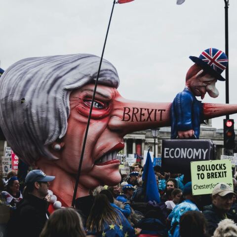 Μόνο το 24% των Βρετανών πιστεύουν πως το Brexit ήταν σωστή επιλογή