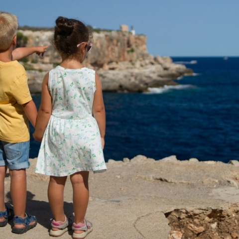 Ακραίες θερμοκρασίες και παιδιά: Πώς επηρεάζεται η ανάπτυξη εγκεφάλου