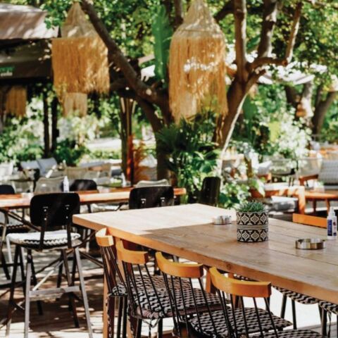 30 νόστιμα στέκια για αυτό το καλοκαίρι