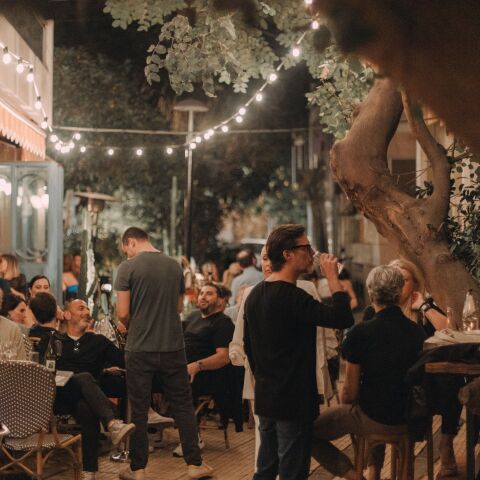 10 νέα εστιατόρια για τις καλοκαιρινές σου βόλτες