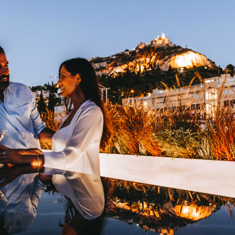 ATHENS FLAIR: Ένα μαγικό roof garden στη σκιά του Λυκαβηττού