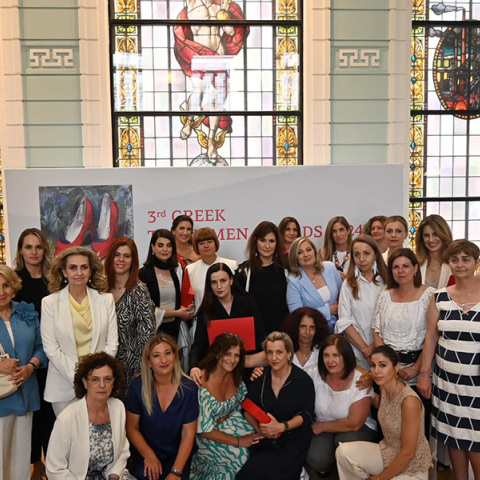 3rd GREEK TOPWOMEN AWARDS 2024: Οι Γυναίκες - πρότυπα, Οι «Μητέρες - κουράγιο»